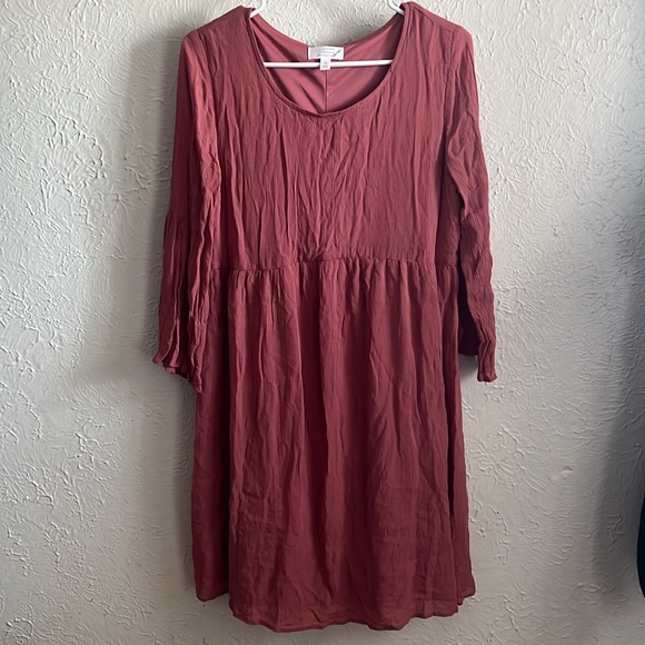 Lauren Conrad Maternity Shirred Shift Dress - Picture 2 of 4